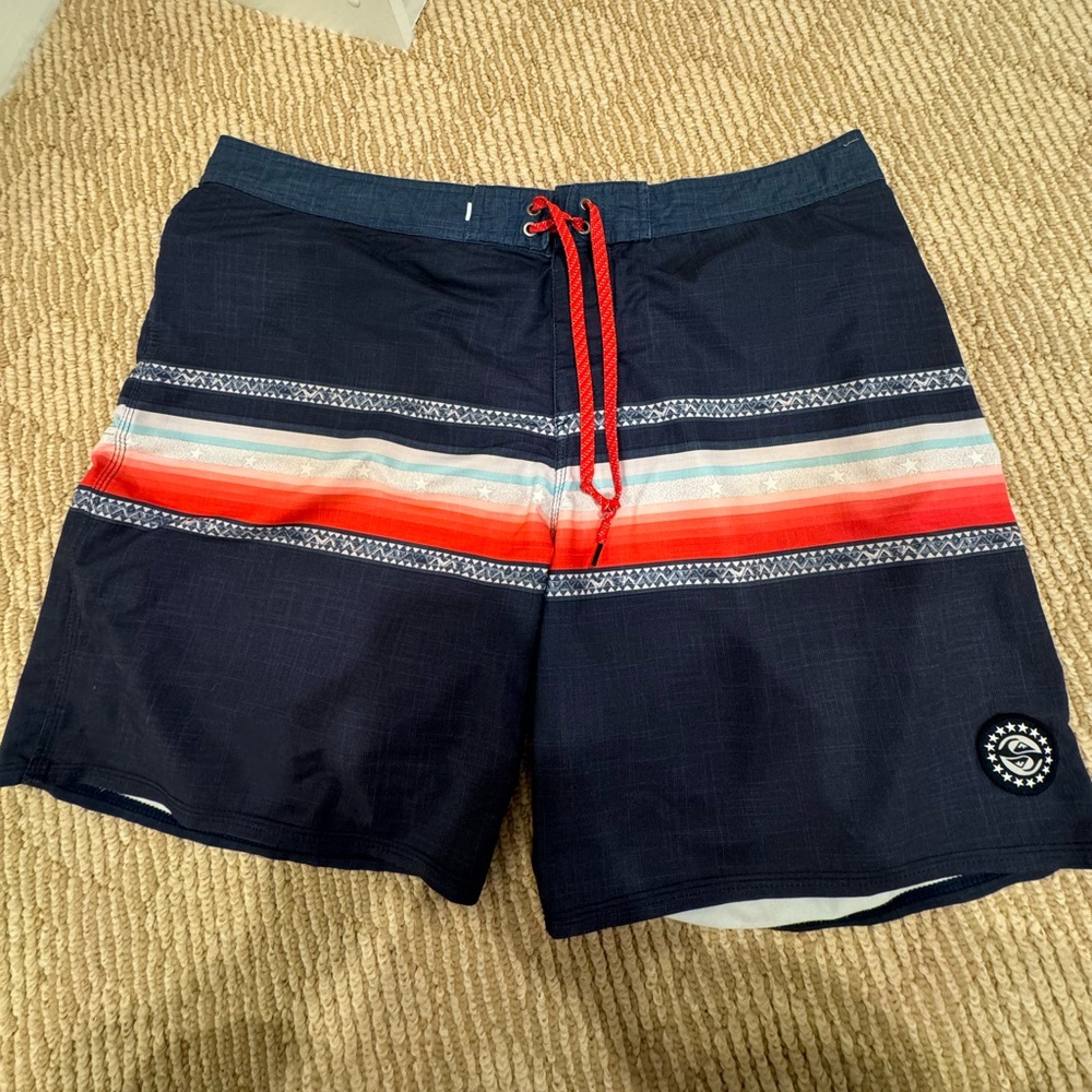 QUiCKSILVER Navy and Red Board Shorts. Size 38.